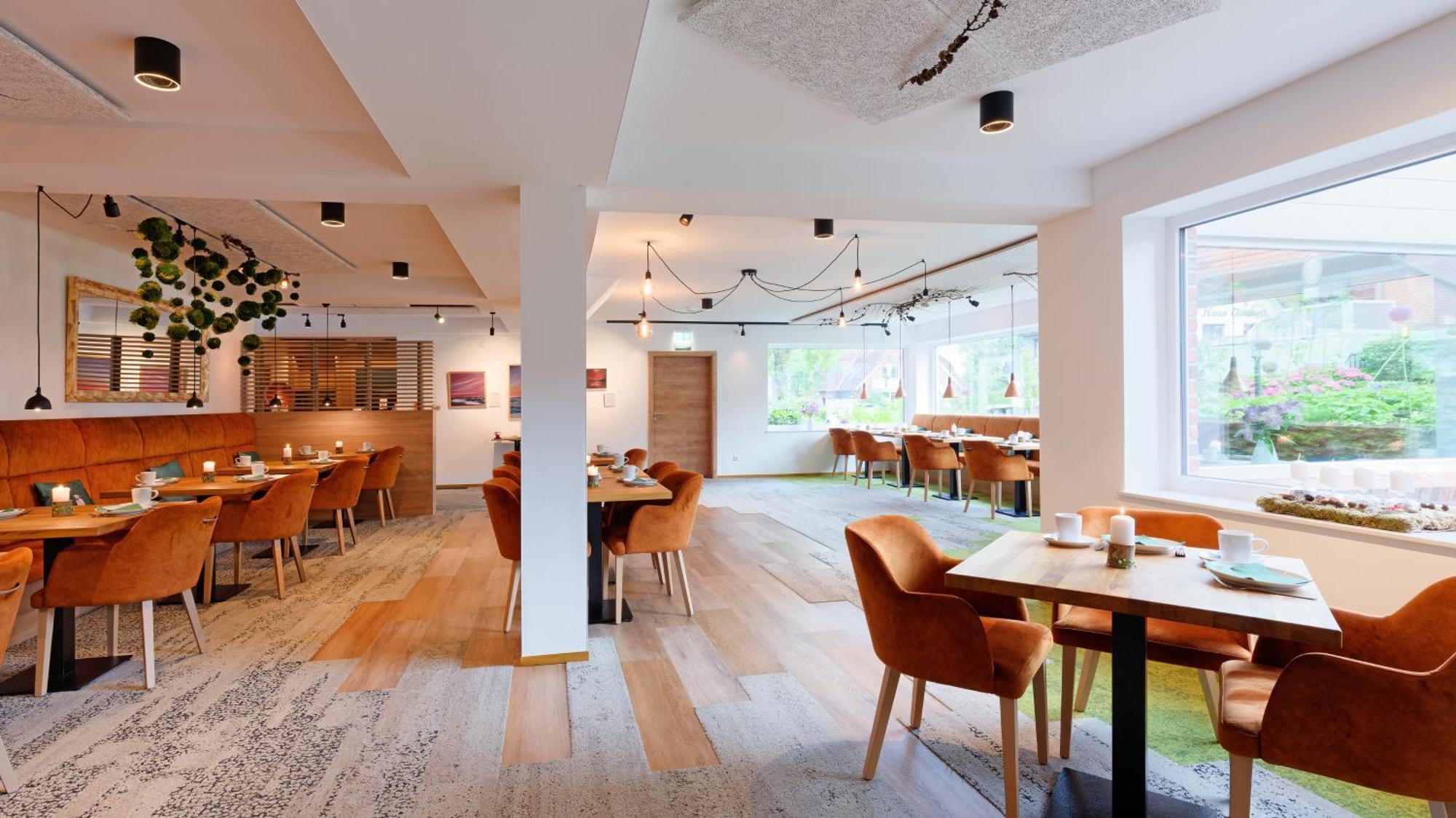 Hotel Schluister Park Carolinensiel Ngoại thất bức ảnh