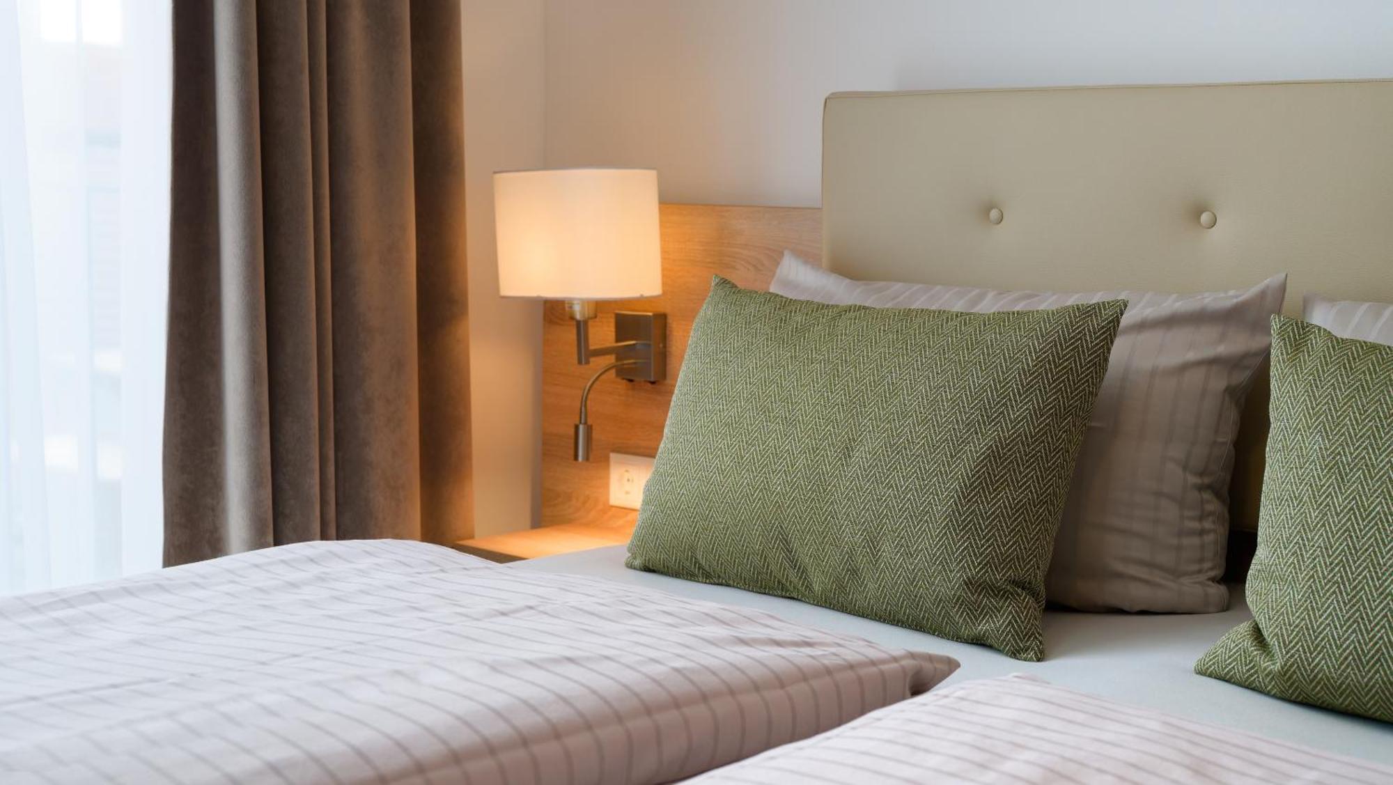 Hotel Schluister Park Carolinensiel Ngoại thất bức ảnh